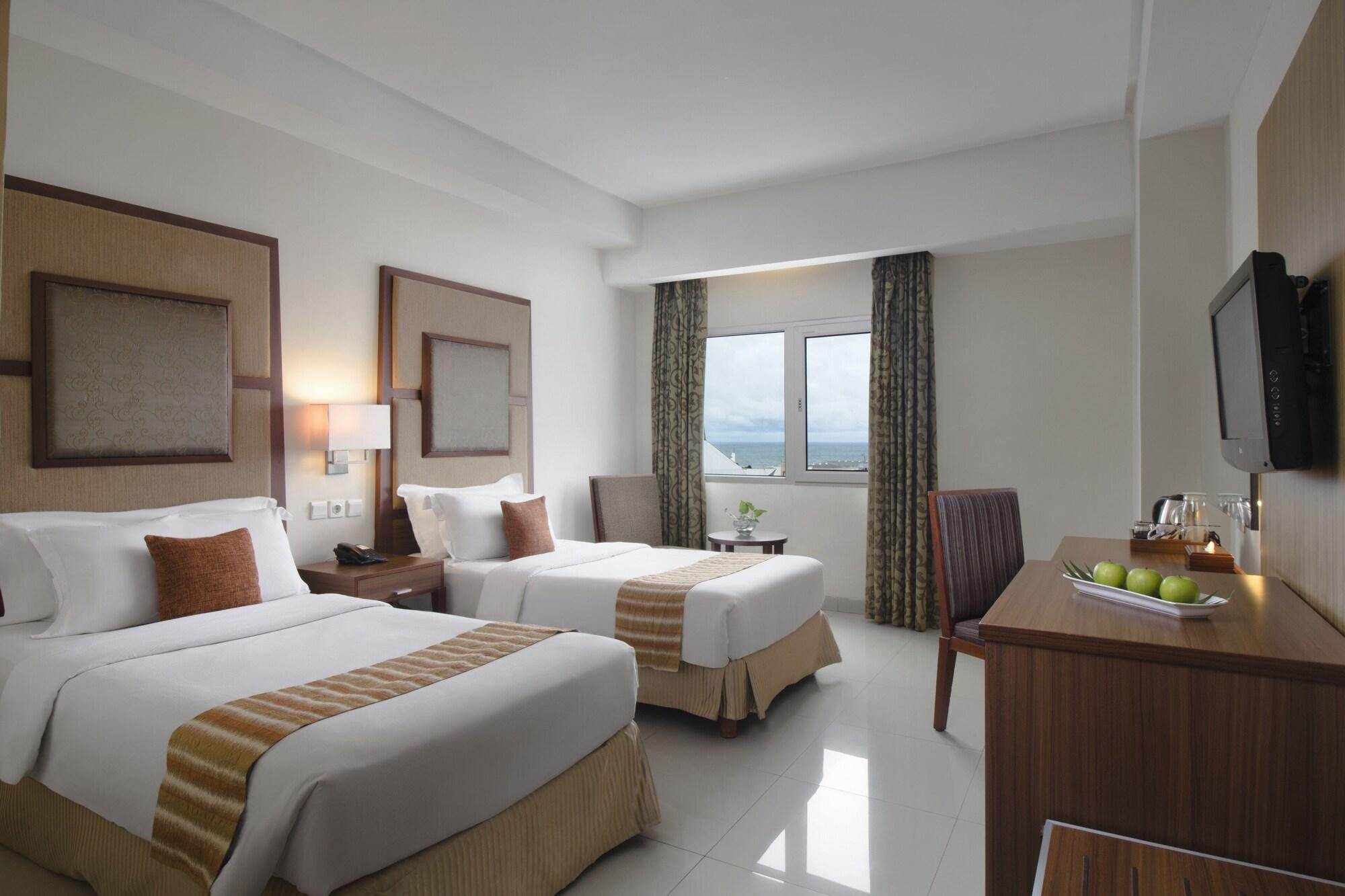 Aston Hotel